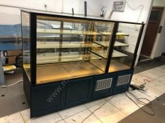 Kuru ve Yaş Pasta Dolabı