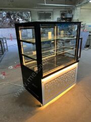 Pasta Dolabı Beyaz Model