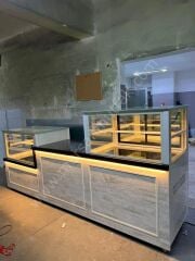 Kuru ve Yaş Pasta Dolabı