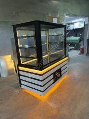 Pasta Tatlı Teşhir Dolabı