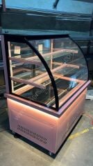 Pasta Dolabı Bombe Camlı