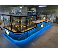 Unlu Mamüller ve Yaş Pasta Reyonu