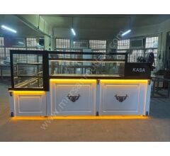 Baklava Tatlı Tezgahı ve Pasta Dolabı