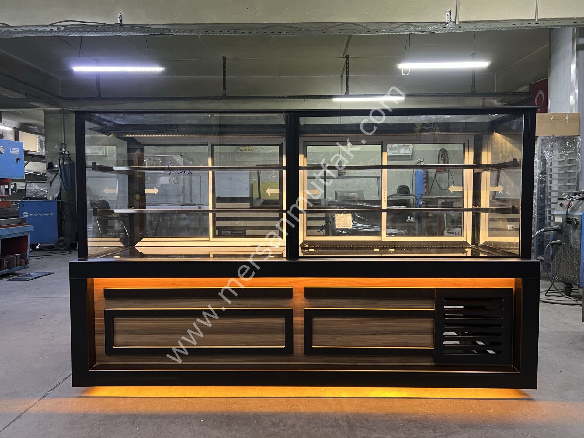 Pasta Teşhir Dolabı MRSN-152