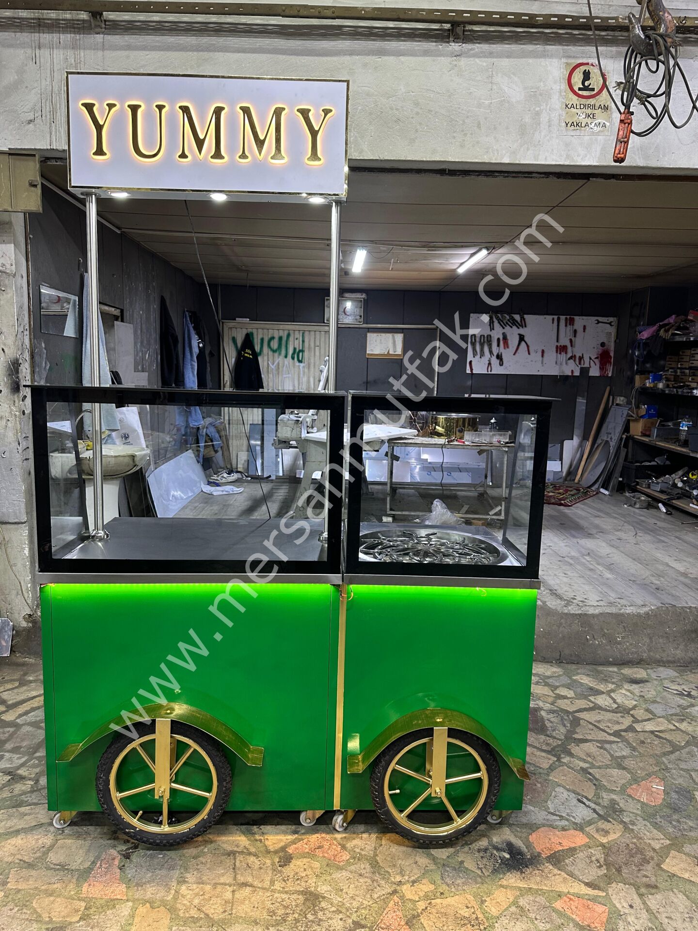 Künefe ve Böreklik Tezgahı MRSN-175