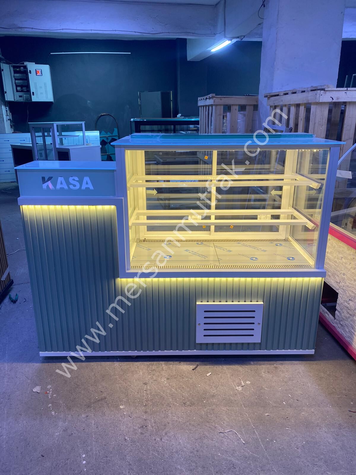 Pasta Tatlı Dolabı Kasalı MRSN-179