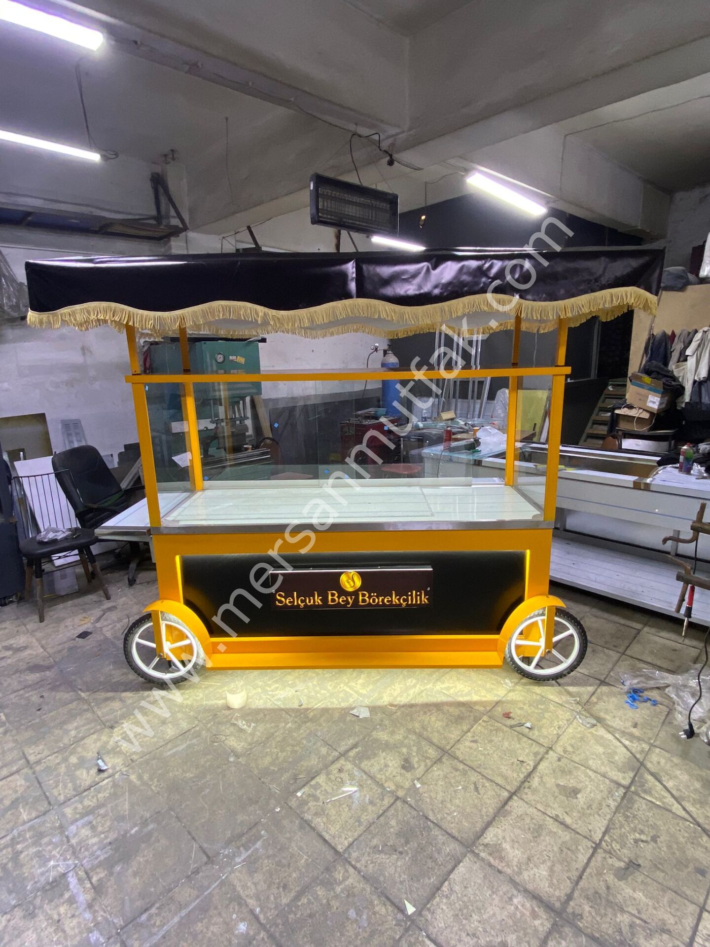 Börek Tezgahı Seyyar Model MRSN-193