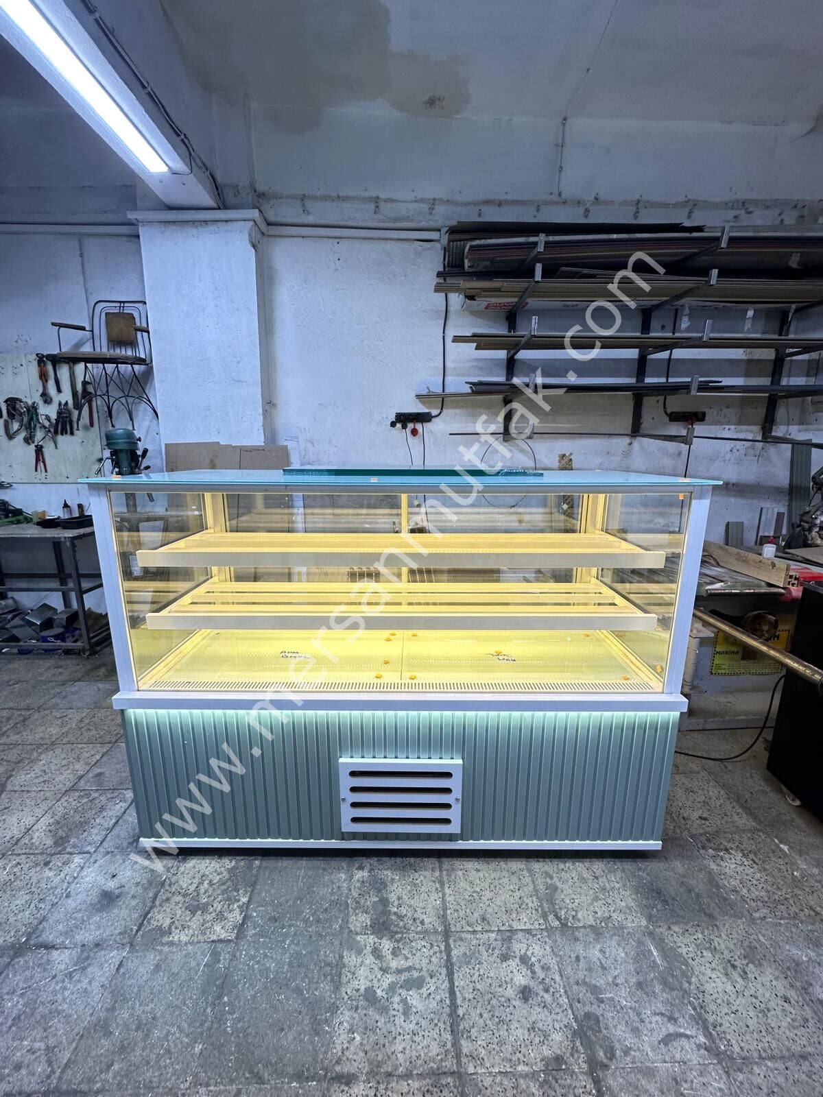 Pasta Teşhir Dolabı MRSN-301