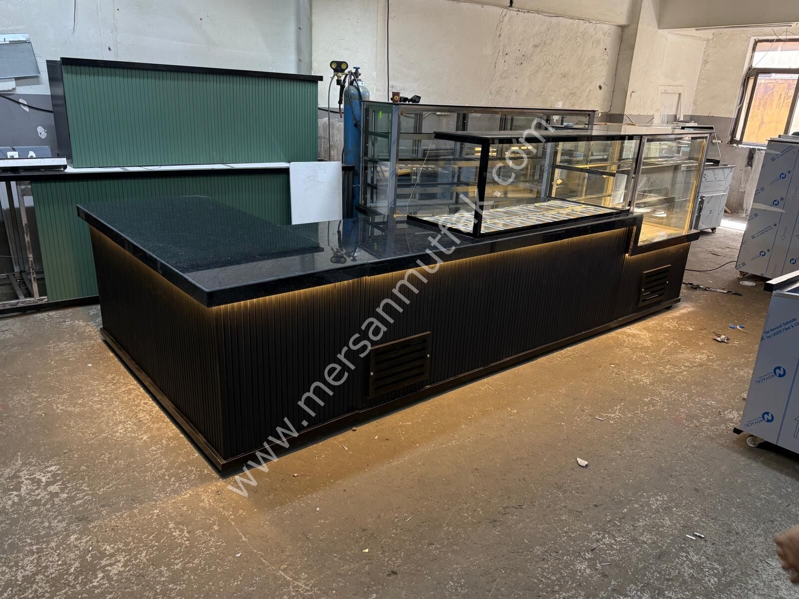Bankolu Pasta ve Kahvaltı Teşhir Dolabı MRSN-313